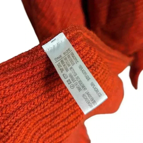 Women's Red One Size Open Front Knit Sweater Shaw with Pockets & Fringe - Picture 8 of 8